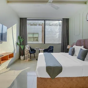 Sky View - Zirakpur, Chandigarh 3* Zirakpur