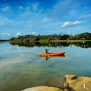 Silent River 3* Thalayolaparambu