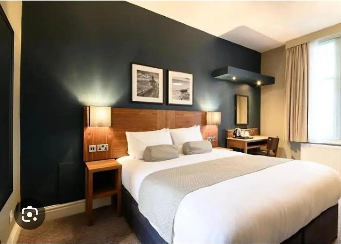 Hotel De Moon Residency-National Highway- 8,Mahipalpur New Delhi