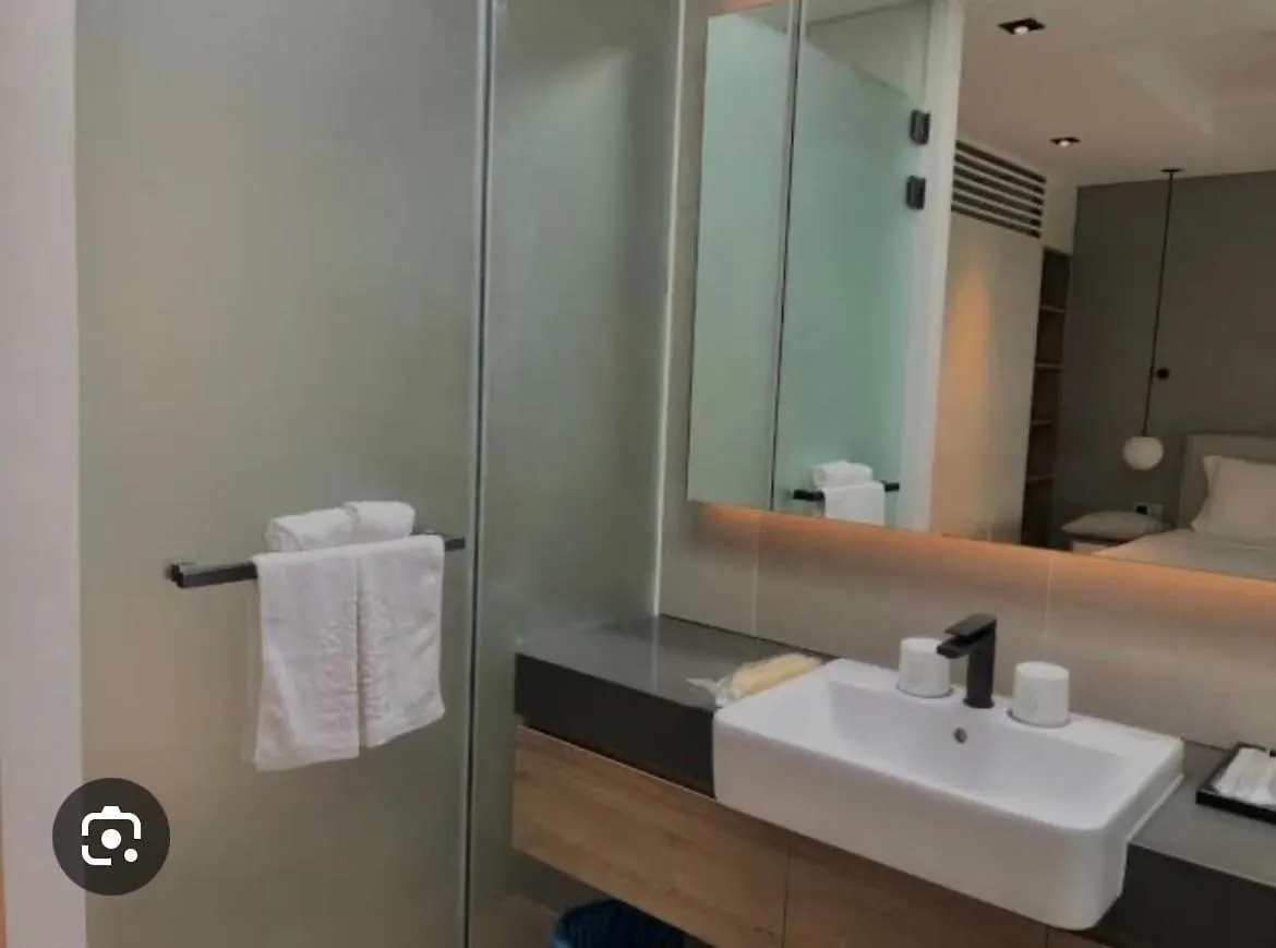 Hotel De Moon Residency-National Highway- 8,Mahipalpur New Delhi